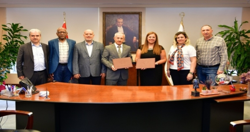 جمعية مجموعة التفكير الاستراتيجي وجامعة كولتور  إسطنبول / تركيا